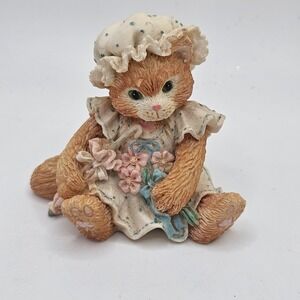 Calico Kittens Enesco 1993 Cat Figurine Bonnet Dress Flowers Vintage Collectible
